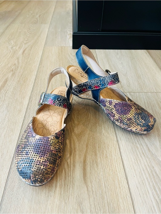 L'artiste Shoes - L’Artiste by Spring Step Koraline Sandals